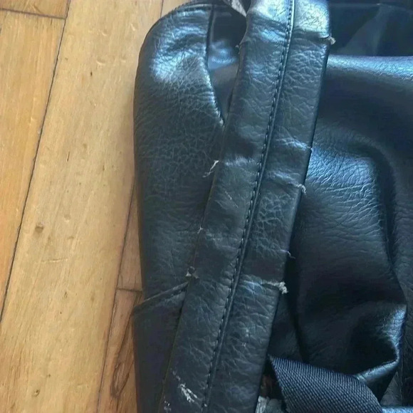 Matt &  Nat backpack - Picture 8 of 12